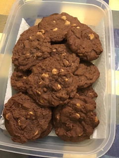 A picture of Chocolate peanut butter cookies #mycookbook.