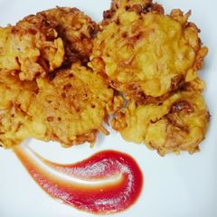 Maggie and Corn Ke Pakode A picture of Maggie and Corn Ke Pakode.