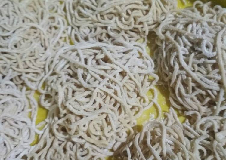 Resep Mie kenyal homemade 😉 | Cara Bikin Mie kenyal homemade 😉 Yang Menggugah Selera