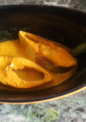 সর্ষে বাটায় ইলিশ(sorshe batay illish recipe in Bengali) রেসিপির প্রধান ছবি