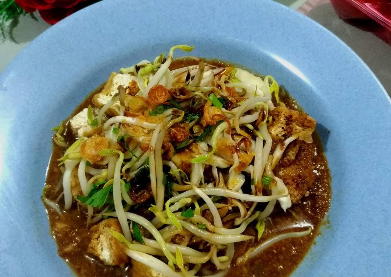 299. Tahu Lontong Kecap