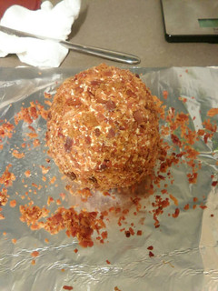 A picture of Ranch Chicken Cheeseball.