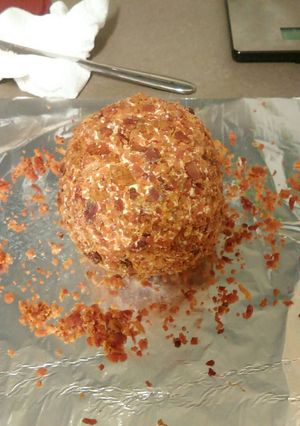 A picture of Ranch Chicken Cheeseball.