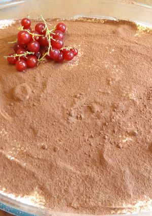 Una foto de Tiramisú especial, fácil y delicioso