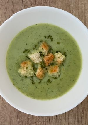 Cukkinikrémleves (tejmentes) recept fotója