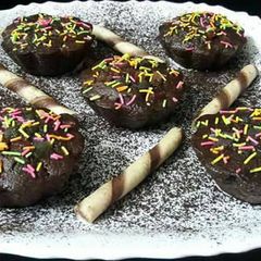 A picture of Choco Cup Cakes.