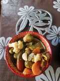 Chiles y verduras en escabeche