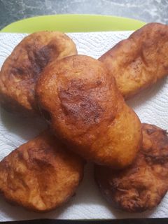 Töltött krumplis lángos recept fotója