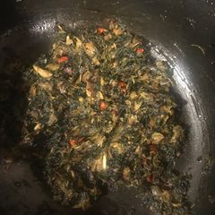 A picture of Fenugreek leaf sabzi (curry).