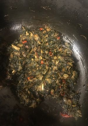 A picture of Fenugreek leaf sabzi (curry).