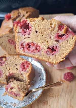 Une photo de Gâteau au yaourt et framboises