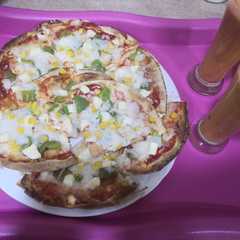 البيتزا السريعه لجوع آخر الليل 🍕😅👀-レシピのメイン写真