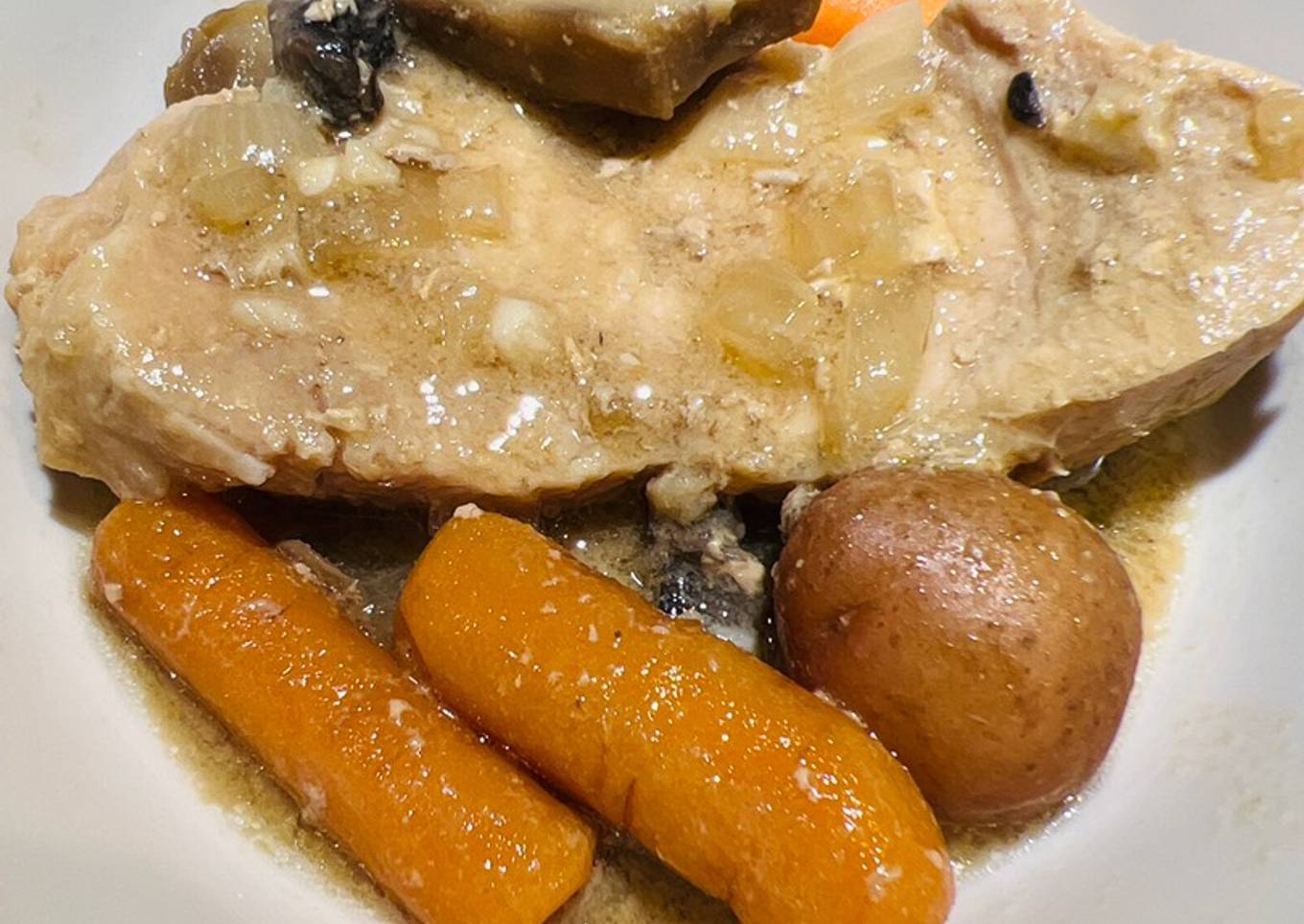 Crockpot Beefy Onion Pork Chops