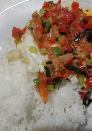 Foto resep Telor mata sapi w/ sambal pecak