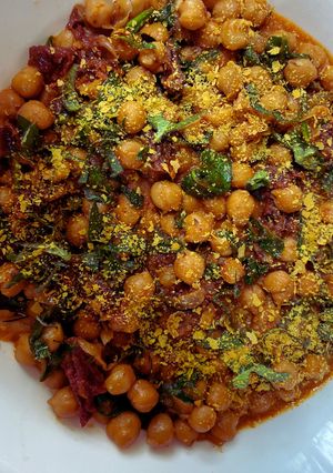 A picture of Marry Me Creamy Vegan Chickpeas.