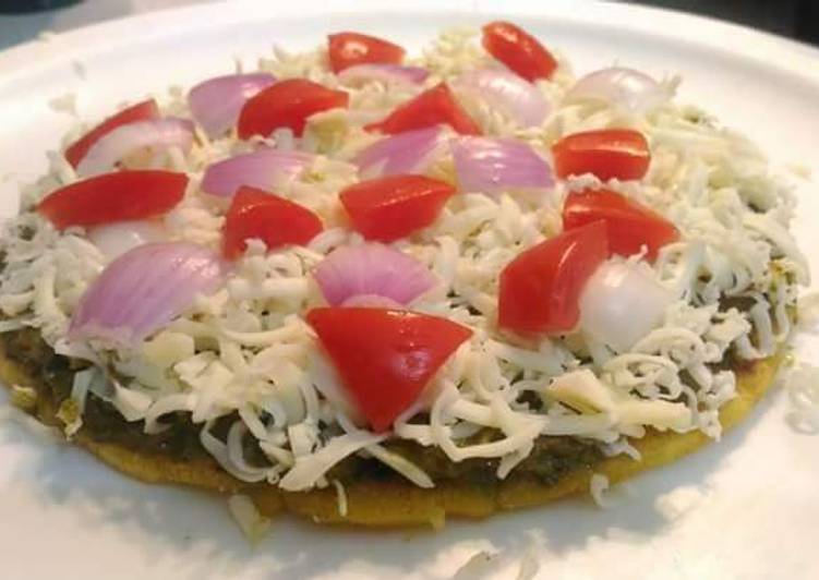 Recipe of Perfect Desi Makai ka pizza