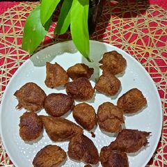 Nendran Ripe Banana Fritters A picture of Nendran Ripe Banana Fritters.