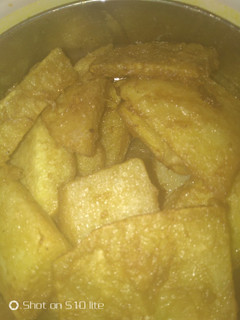 A picture of GOLDEN YAM!.