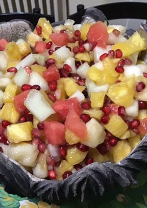 Une photo de Salade de fruits multicolores