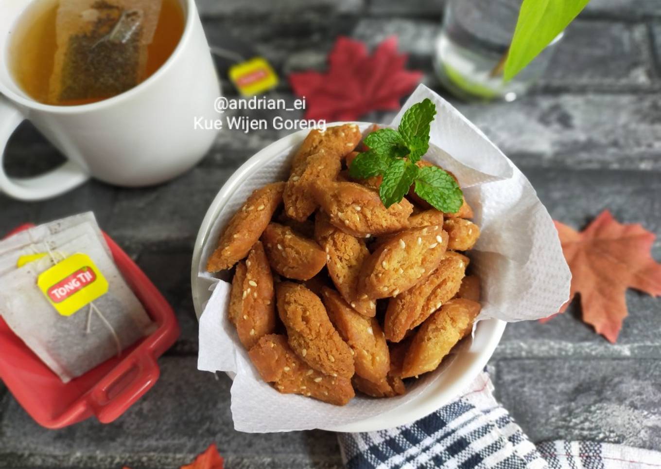 Kue Wijen Goreng