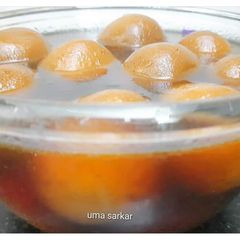 A picture of Salepur rasgulla.