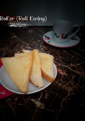 Foto resep RoKer (Roti Kering)/Bagellen dari Roti Tawar