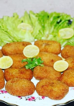 A picture of Chicken nuggets.