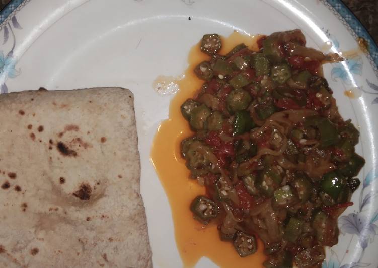 Recipe of Quick Masala bhindi with chapati