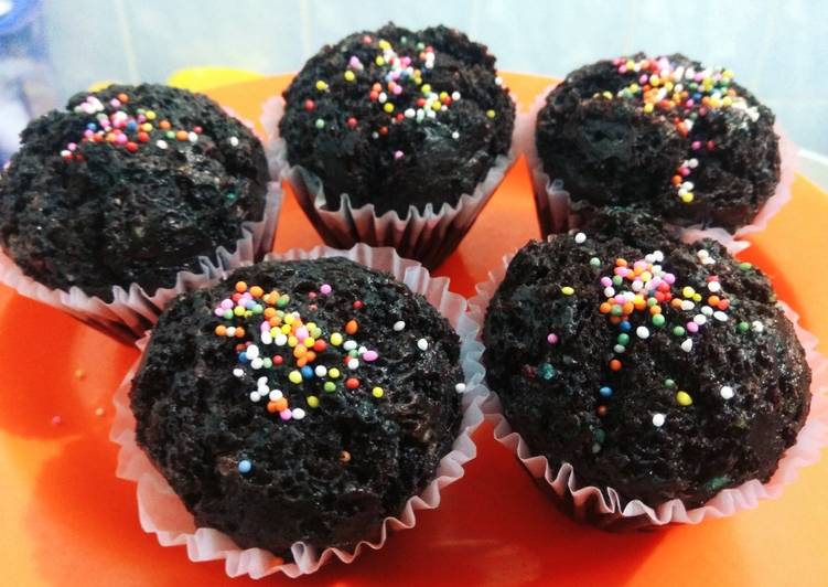 Cara Gampang Membuat Muffin coklat kukus, nyoklat no mixer, Enak Banget