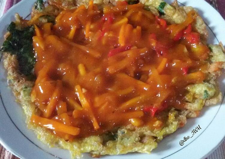 Telur Dadar dengan Pokcoy & Wortel (FU YUNG HAI)