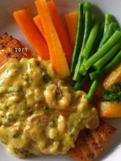Foto resep Steak Salmon Saus Kari