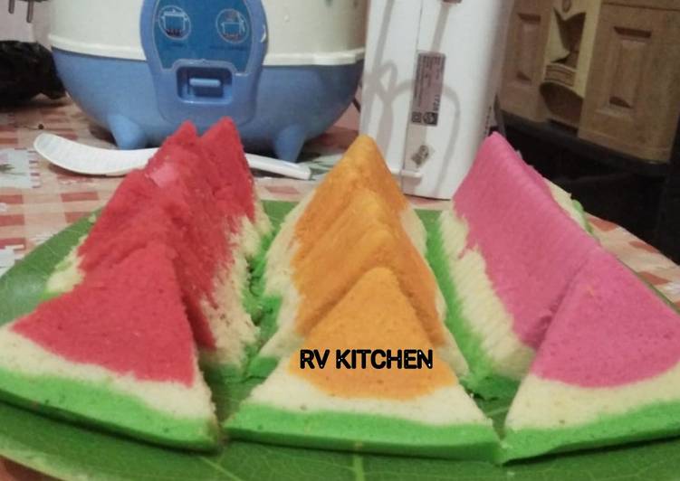 Langkah Mudah untuk Menyiapkan 🍉Bolu kukus semangka🍉 Anti Gagal