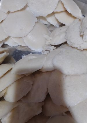 इडली (Idli recipe in hindi) रेसिपी मुख्य फोटो