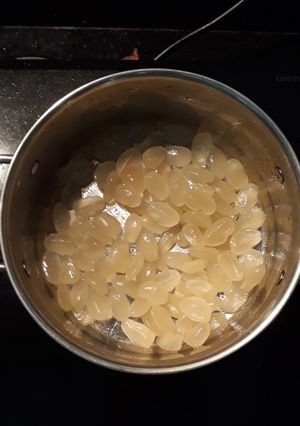 Hình của món Hạt đác rim đường phèn.