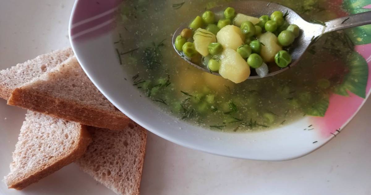 Суп с говядиной, машем и зеленым горошком
