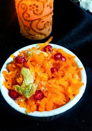 গাজরের ঝুড়া হালুয়া রেসিপির প্রধান ছবি