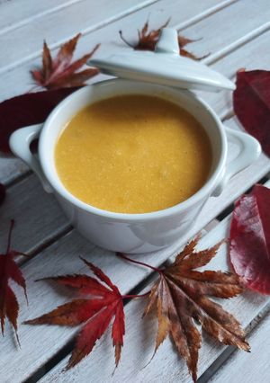 Une photo de Velouté de potimarron et ricotta 🎃 👻