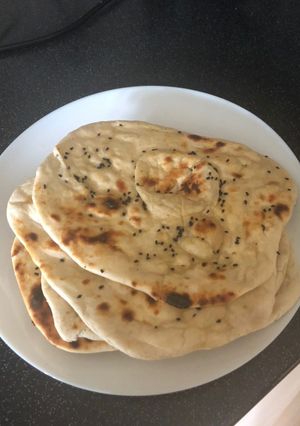 A picture of Fresh Garlic Naan breads.