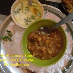 CHOLE CHAWAL, Street Style A picture of CHOLE CHAWAL, Street Style.