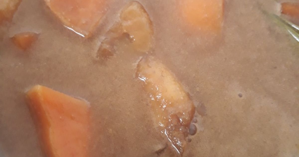 Kolak ubi-pisang (menu buka puasa)