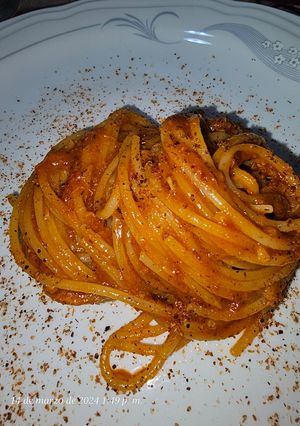 Una foto de Spaghetti con atún