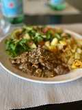 Strogonoff de carne de res