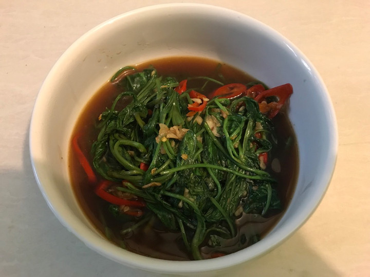Cara Gampang Menyiapkan 1. Tumis Kangkung Saos Teriyaki Anti Gagal