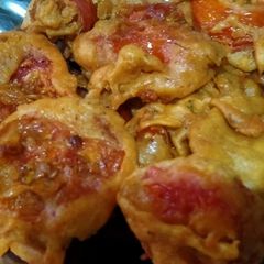 A picture of Tomato bhajiya.