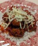 Beef meatballs in tomato sauce and rice