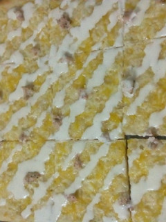صورة لوصفة بيتزا boisée 🍕 بالصلصة البيضاء 🧀و الدجاج 🐓