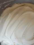 Light & Fluffy Cream Cheese Frosting