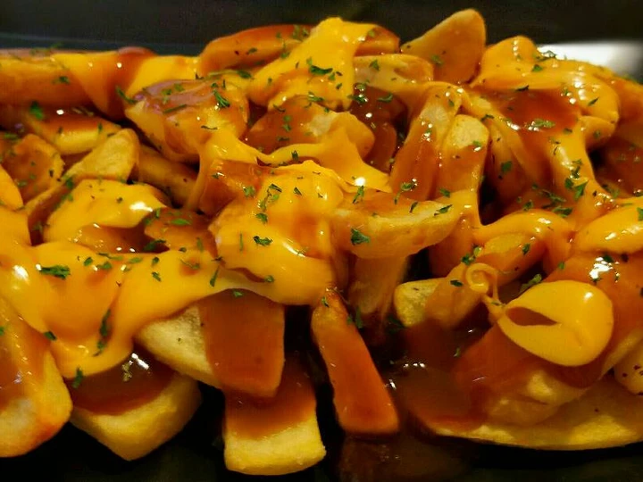 Easy Steps to Prepare Mike&amp;#39;s Hillbilly Poutine the Delicious So Delicious