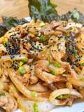 Mỳ udon xào thịt gà