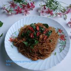 A picture of Bihun Jagung Goreng Kecap.